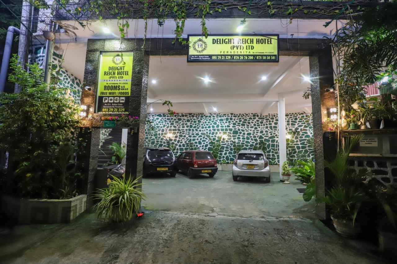 Delight Reich Hotel Peradeniya Exterior foto