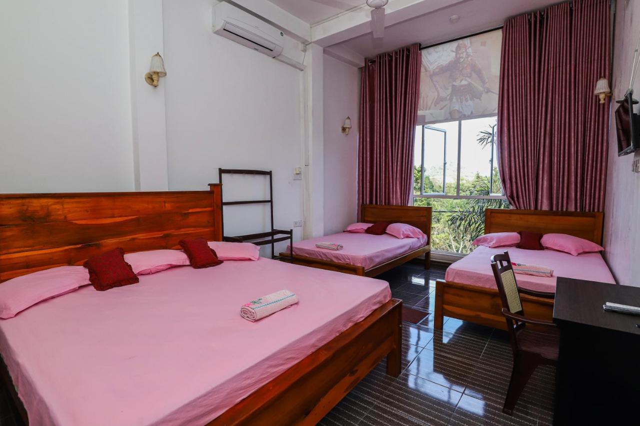 Delight Reich Hotel Peradeniya Exterior foto