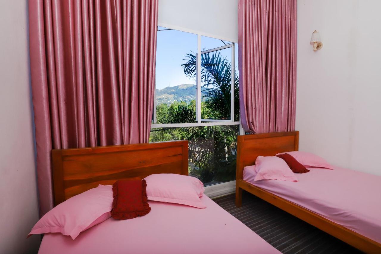 Delight Reich Hotel Peradeniya Exterior foto