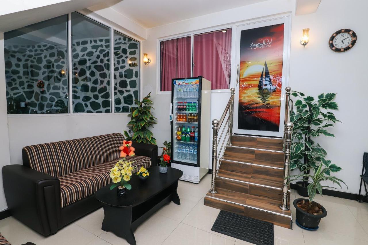 Delight Reich Hotel Peradeniya Exterior foto